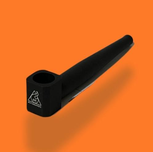 CACHIMBO DE METAL SQUADAFUM CLASSIC PRETO