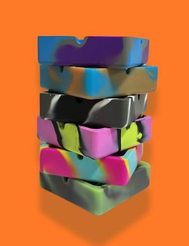 CINZEIRO DE SILICONE SQUADAFUM QUADRADO TIE-DYE