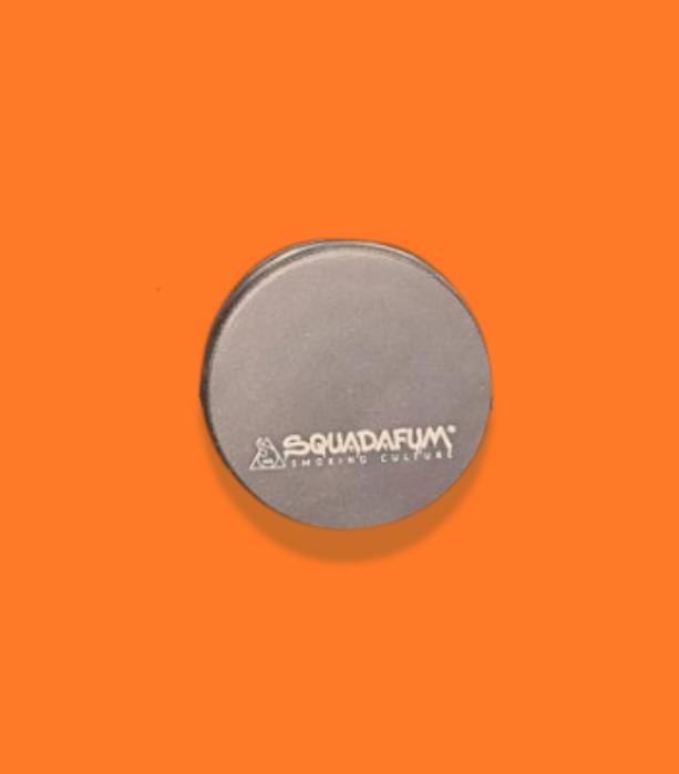 DICHAVADOR DE METAL PODEROSO SQUADAFUM PRETO 2 PARTES 44mm