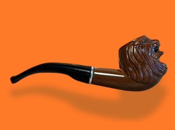 CACHIMBO DE MADEIRA CHUNG FENG LEÃO BX112