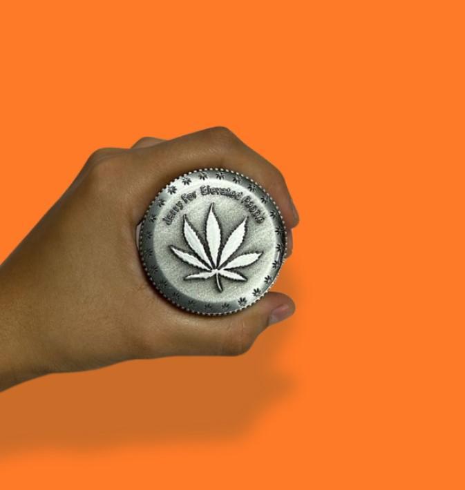 DICHAVADOR DE METAL MOON CUBE FOR CANNABIS 4 PARTES