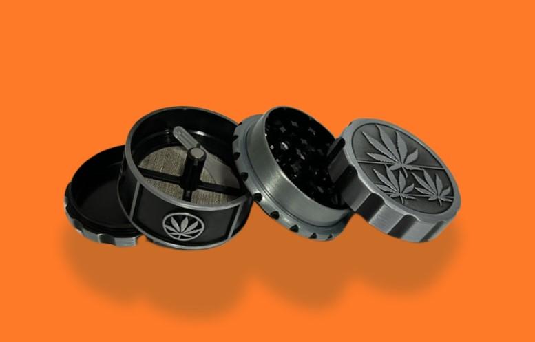 DICHAVADOR DE METAL / ZINCO CANNABIS 4 PARTES