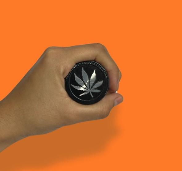 DICHAVADOR DE METAL / ZINCO AMSTERDAM 4 PARTES 40MM