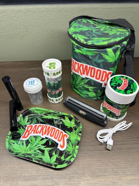 KIT BOLSA (PITEIRAS DE VIDRO+MOCO+POTE+MISTURADOR ELÉTRICO+BOLADOR+CABO PARA CARREGAR E BANDEJA)