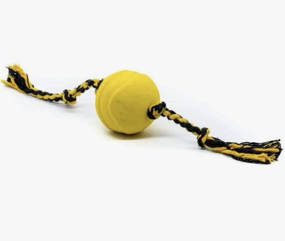 BOLA MACICA LISA COM CORDA 55MM 1UND