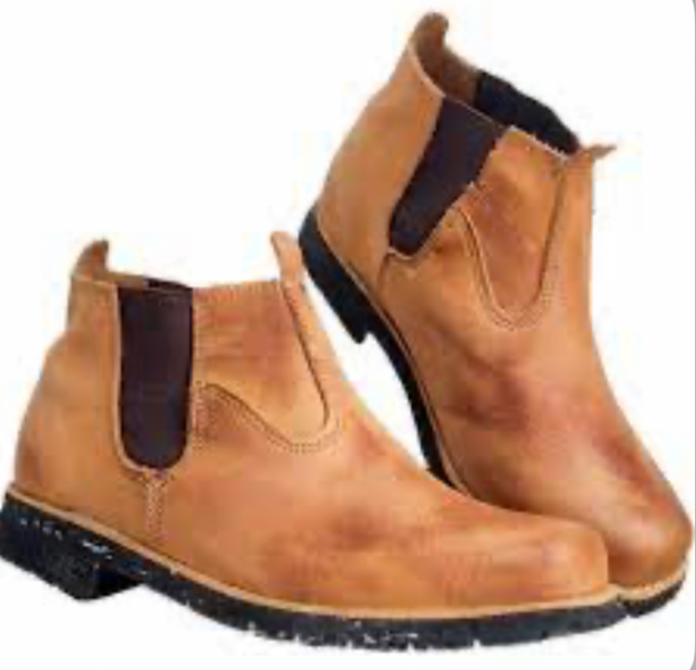 BOTINA PNEU AMARELA N 37