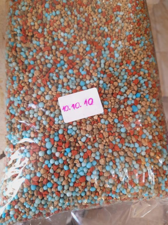 PACOTE ADUBO 10-10-10 2.5 KG