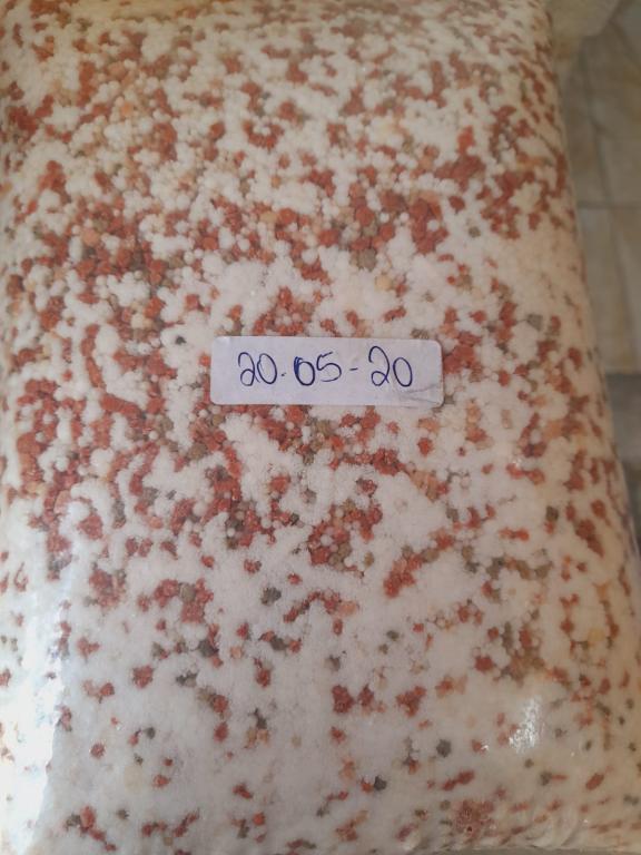 PACOTE ADUBO 20-05-20 2.5 KG