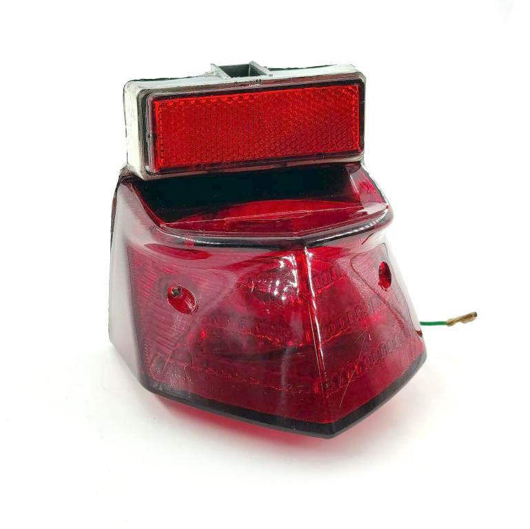 LANTERNA TRASEIRA CB 300R/XRE 300 2009-2015 VERMELHA Com chicote EMBUS/BR