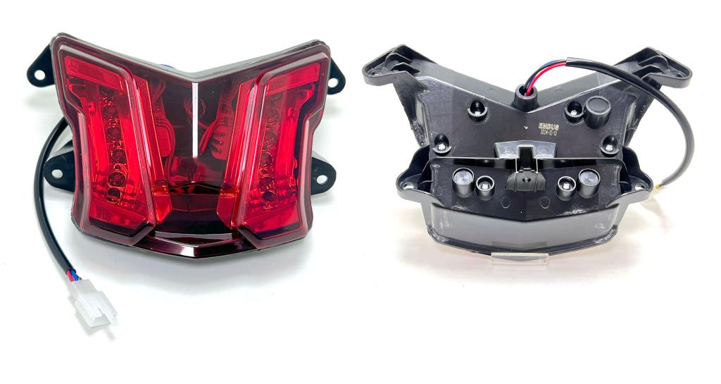 LANTERNA LED TRASEIRA BAJAJ DOMINAR 250/400 2023-2025 EMBUS