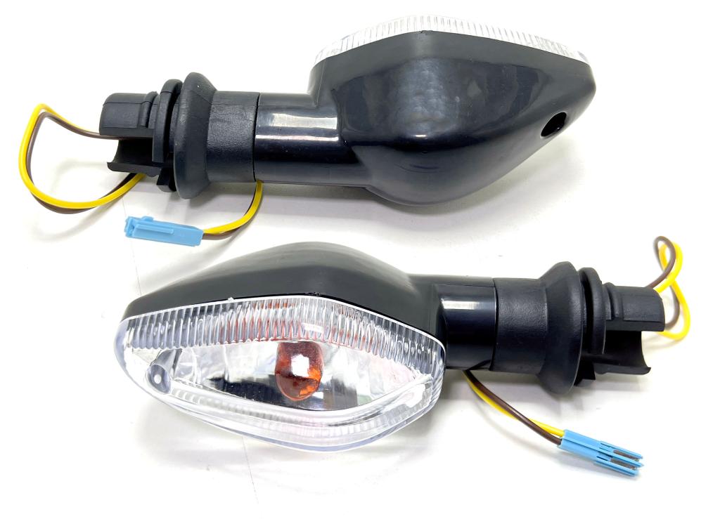 PISCA TITAN 150-160 2014-2025/START 160 2016-2025DD/TE LENTE CRISTAL C/LAMPADA E CONECTOR EMBUS