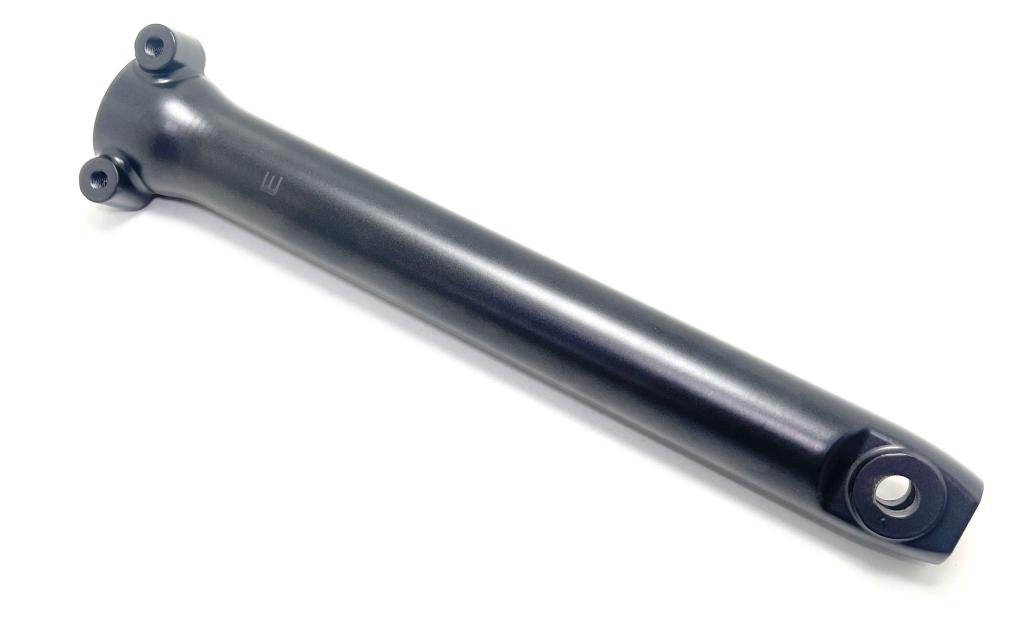 GARFO EXTERNO DIREITO MOTTU SPORT TVS 110I 2023-20 25 EMBUS