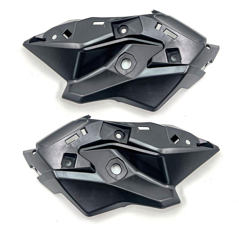 CARENAGEM LATERAL (BANANINHA) SUZUKI HAOJUE DK 150 S 25 PRETO EMBUS