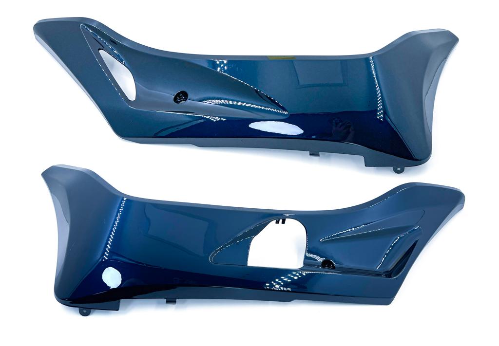 TAMPA LATERAL INFERIOR PISO PCX 150 2018 AZUL DIR/ ESQ. (PAR) EMBUS