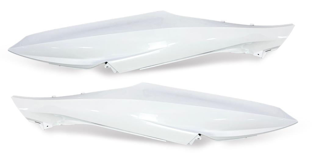 TAMPA LATERAL TRASEIRA PCX 150 2014-2015 BRANCO DI R/ESQ. (PAR) EMBUS