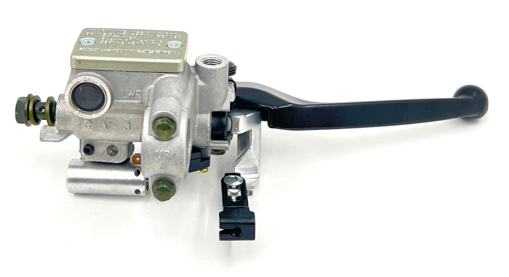 CILINDRO MESTRE FREIO SUPERIOR BIZ 125EX 25-26 EMB US