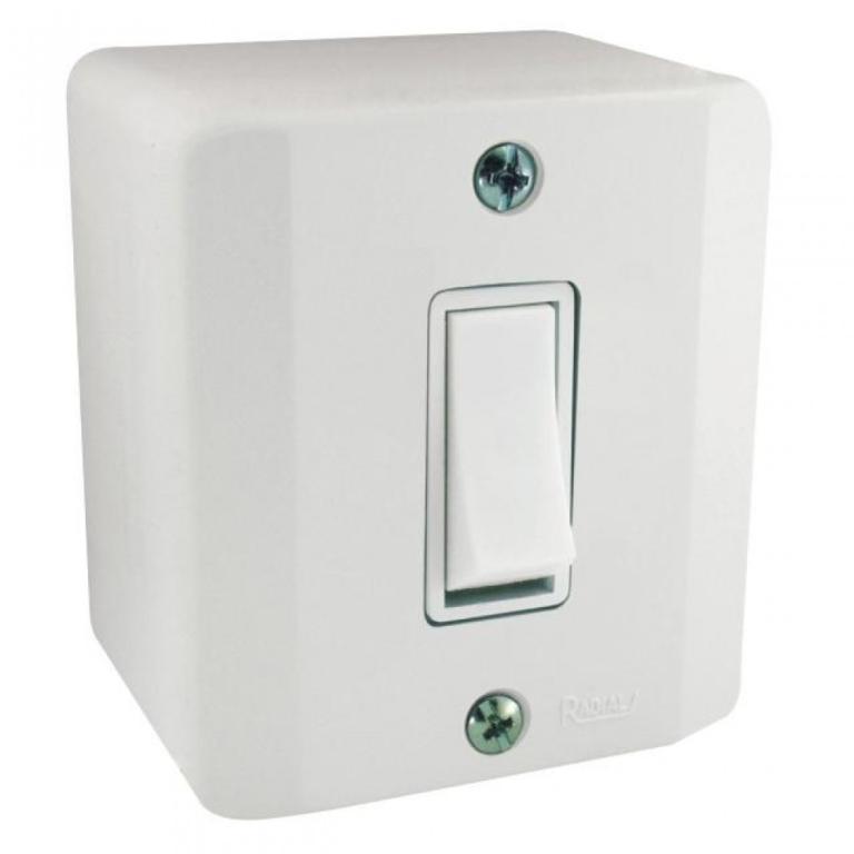 Interruptor branco sobrepor