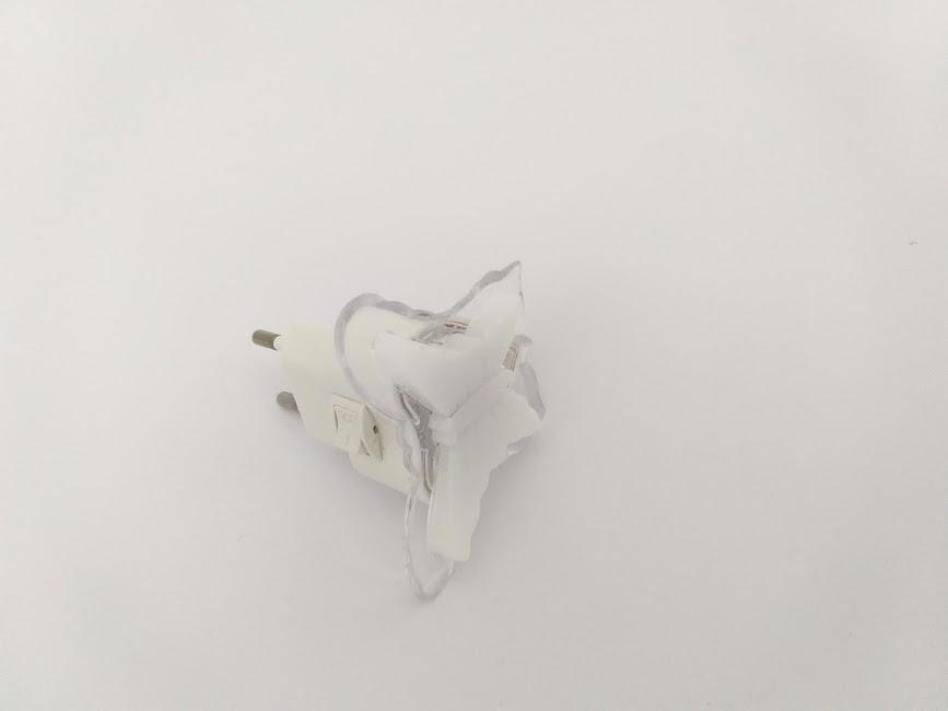 abajur tomada botão