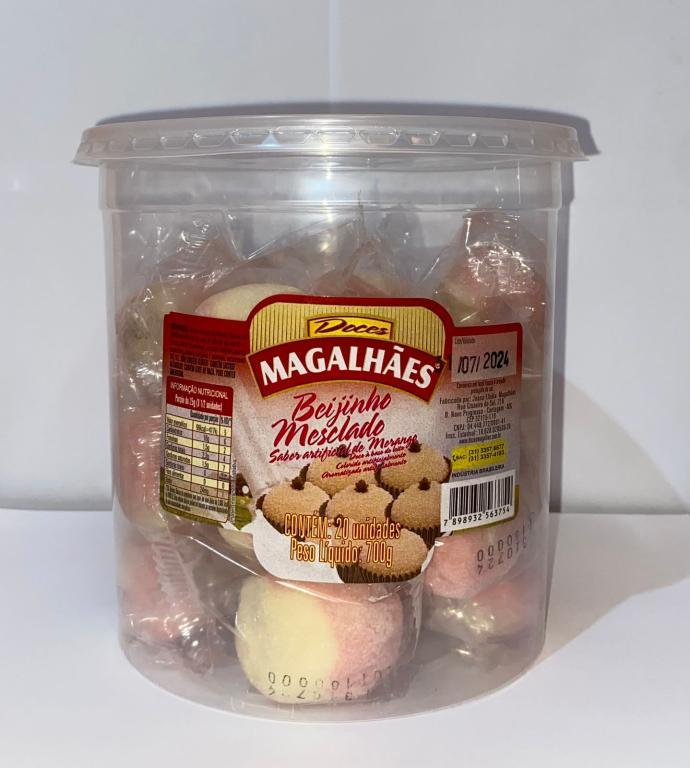 DOCE BEIJINHO MESCLADO DE MORANGO 1X20X35G - MAGALHAES