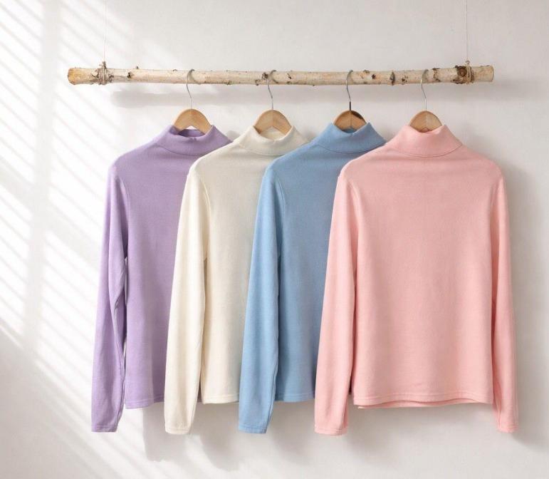 J - Blusa Fem. Térmica Ref: DH-25714-A Pac c/ 24 UN Diversas Cores.