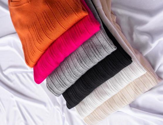 J - Blusa Fem. Modal - Gola V Ref: L2002 Pac c/ 32 UN Diversas Cores.