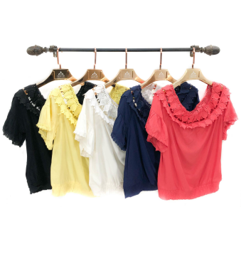 M - Blusa Fem. Guipir Floral Ref: YA016 Pac c/ 24 UN Diversas Cores.