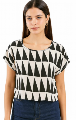 M - Blusa Fem. Cropped Geométrica Ref: SFO20066 Pac c/36 UN Diversas Cores.