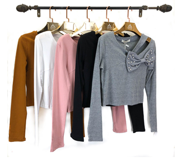 J - Blusa  Fem. Ref: Y965 Pac c/ 24 UN Diversas Cores.