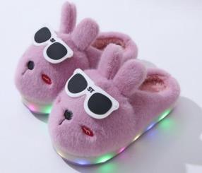 P - Pantufa Infantil com LED Ref: ST-606 Pac c/ 30 UN Diversas Cores.