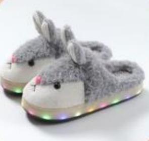 P - Pantufa Infantil com LED Ref: STF-805 Pac c/ 27 UN Diversas Cores.