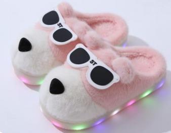 P - Pantufa Infantil com LED Ref: ST-F60 Pac c/ 30 UN Diversas Cores.