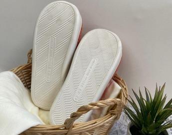 P - Pantufa Fem. Ref: QF-120 Pac c/ 24 UN Diversas Cores.