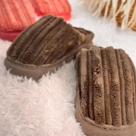 P - Pantufa Fem. Ref: CV-107 Pac c/ 30 UN Diversas Cores.