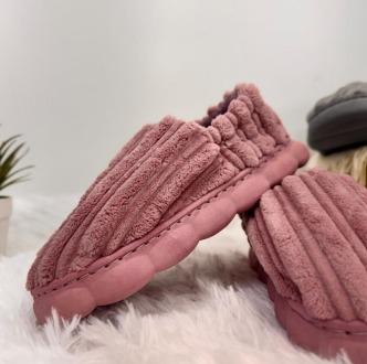 P - Pantufa Fem. Fechada Ref: CV-208 Pac c/ 30 UN Diversas Cores.