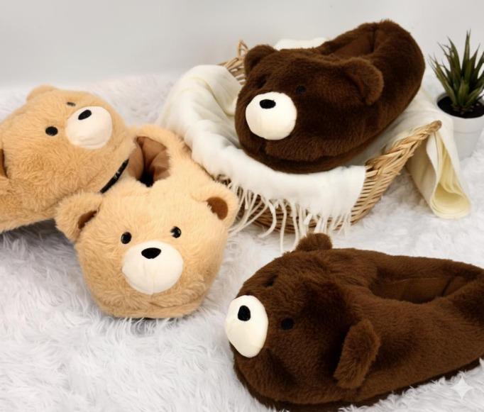 P - Pantufa Adulto Ref: CV-223 Pac c/ 24 UN Diversas Cores.