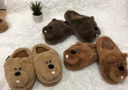 P - Pantufa Adulto Ref: 43079-8 Pac c/ 30 UN Diversas Cores.