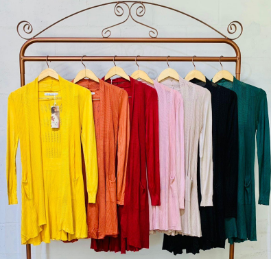 J - Cardigan Fem. Longo Tricot Vazado Ref: EBY45167 Pac c/ 24 UN Diversas Cores.