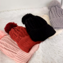 R - Touca Fem. Forrada Tricot com Pompom Ref: 38764-7 Pac c/ 24 UN Diversas Cores.
