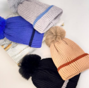 R - Touca Infantil Tricot com Pompom Ref: TC-103 Pac c/ 24 UN Diversas Cores.