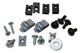KIT DE FIXADORES PARAFUSOS E PRESILHAS COMPAT. AO FAROL TITAN 160/FAN 160 22/23