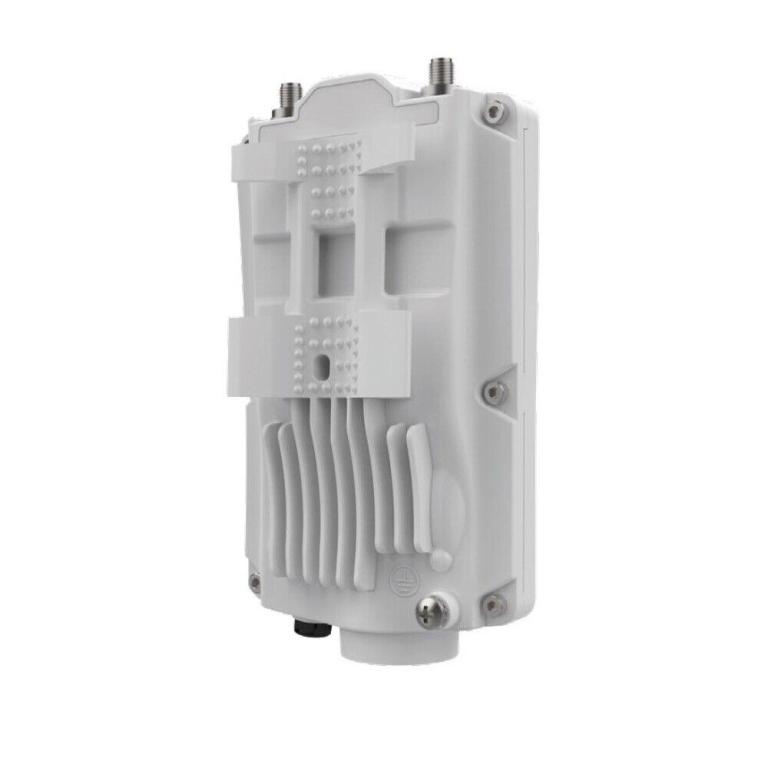 MIMOSA A5X-EF 4.9-6.4GHZ 700MBPS PTMP 2X2 AP GPS100-00107-01
