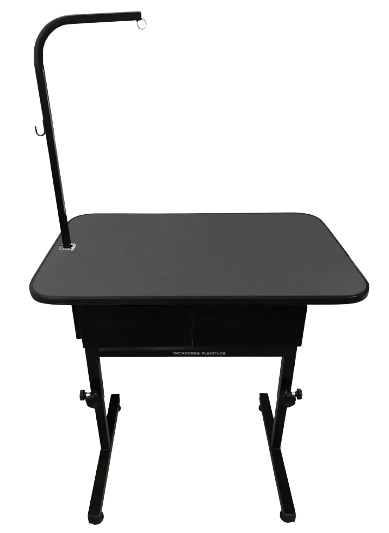 MESA DE TOSA COM REGULAGEM DE ALTURA, GAVETAS PRETAS E GIRAFA TAMPO 60CM X 90CM - GRAFITE