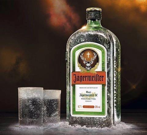 LICOR ALEMÃO JAGERMEISTER 700 ML