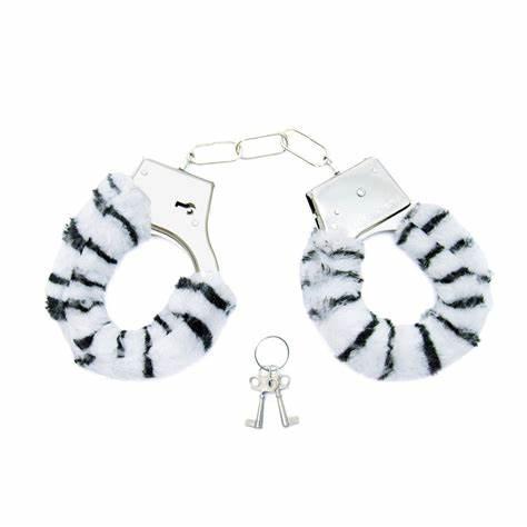 ALGEMA DE METAL COM PELÚCIA ZEBRA