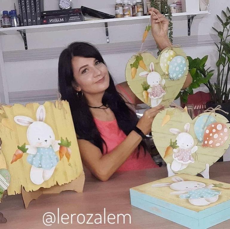 Curso Coelhinha com balões - Lê Rozalem