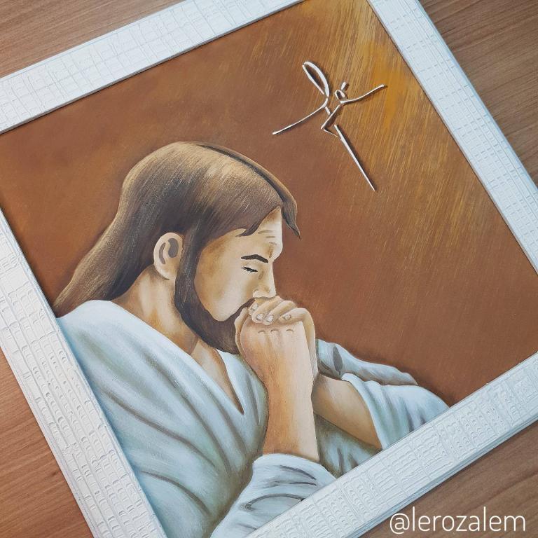 Curso online- Jesus Orando - com molde vazado