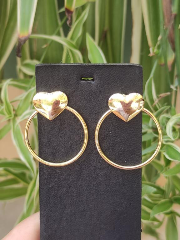 BRINCO CORAÇÃO LISO COM ARO